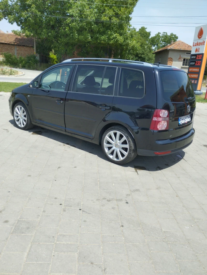 VW Touran 2.0TDI 170 FR, снимка 3 - Автомобили и джипове - 48004994