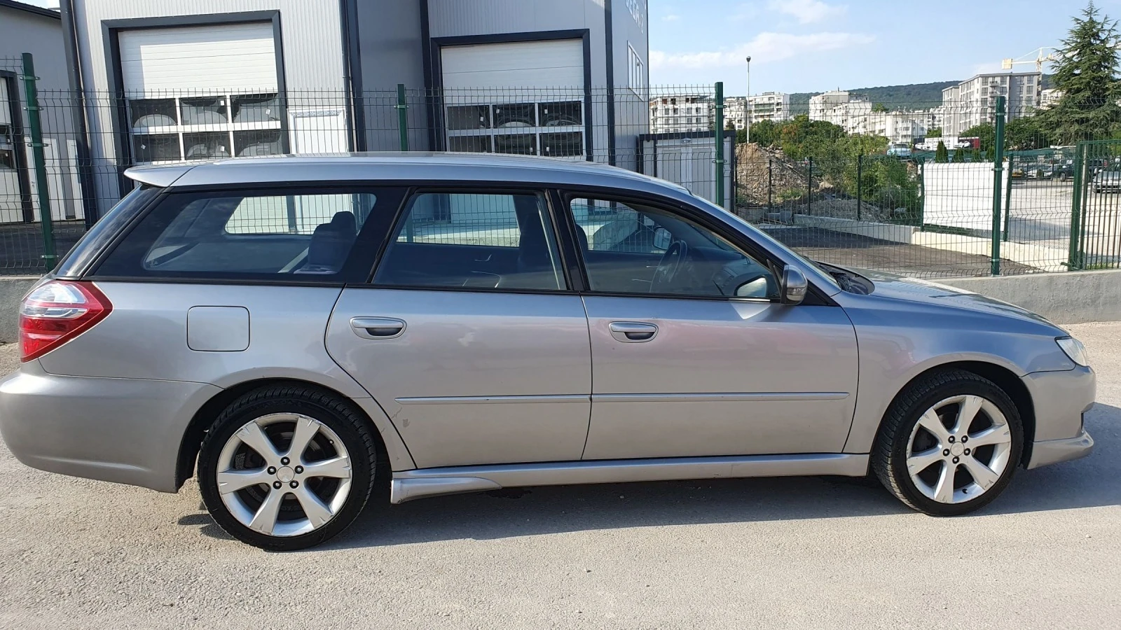 Subaru Legacy 2.0Газ 150к.с - изображение 2