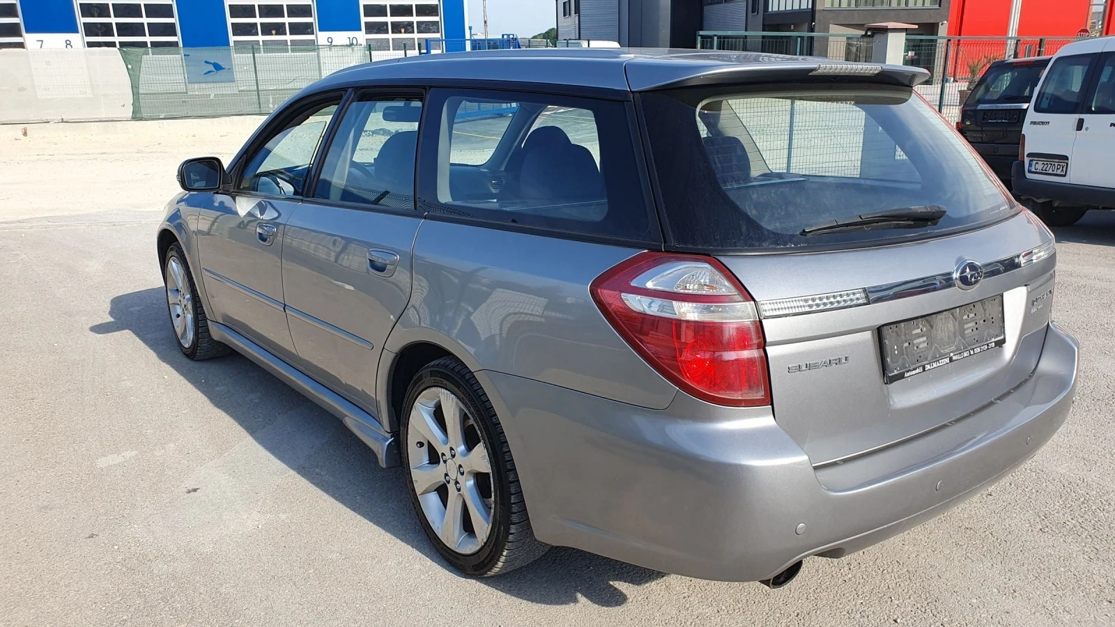 Subaru Legacy 2.0Газ 150к.с - изображение 4