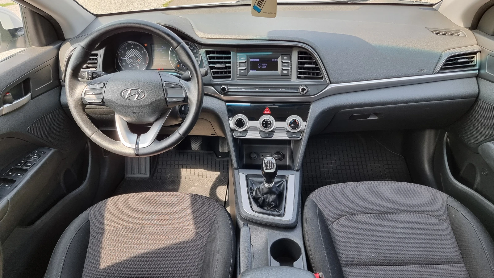 Hyundai Elantra 1.6i 16V GAZ 6ck EURO6 | Mobile.bg — изображение 11