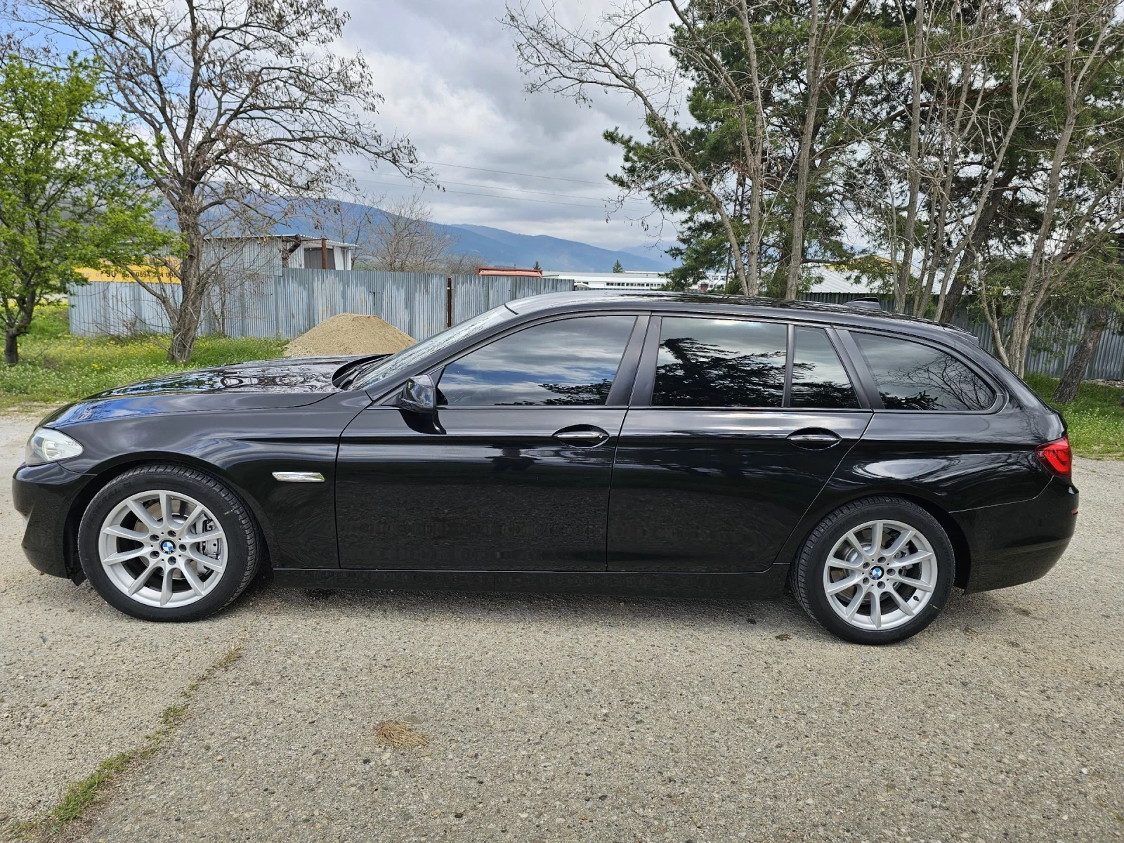 BMW 525 3.0D 6 цил. Швейцария, реални км. сер. история - изображение 8