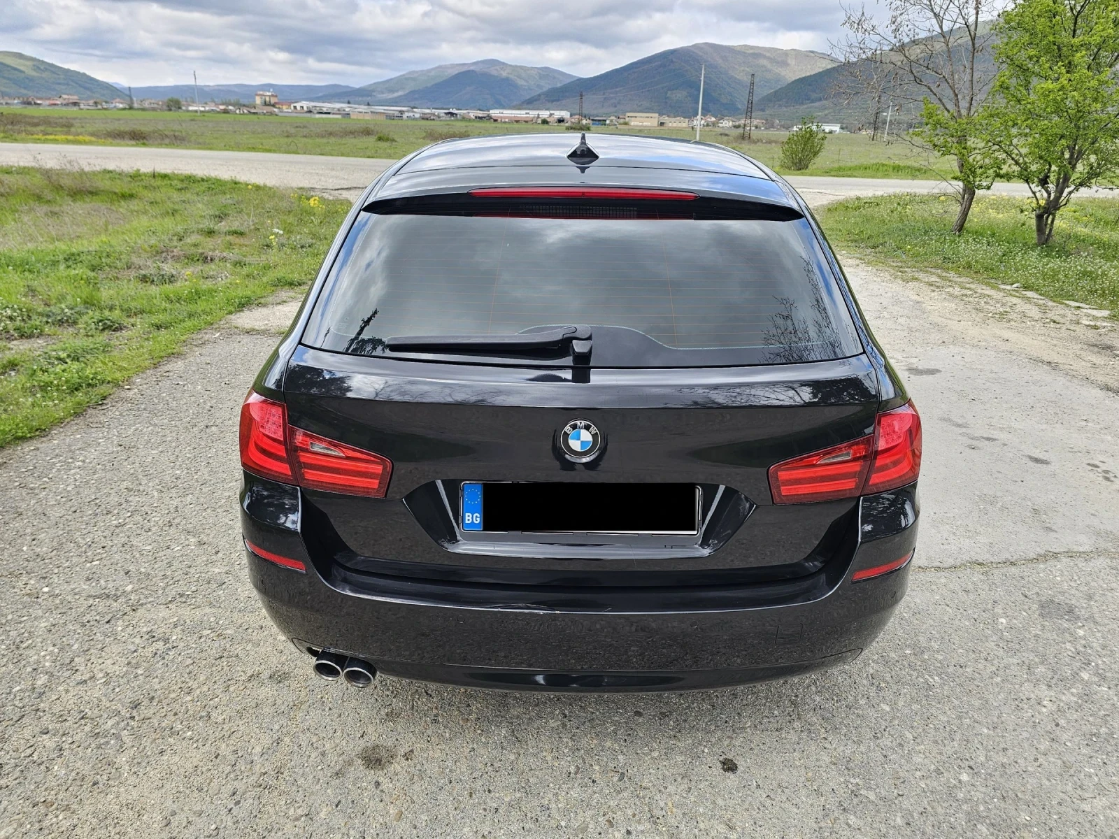 BMW 525 3.0D 6 цил. Швейцария, реални км. сер. история - изображение 9