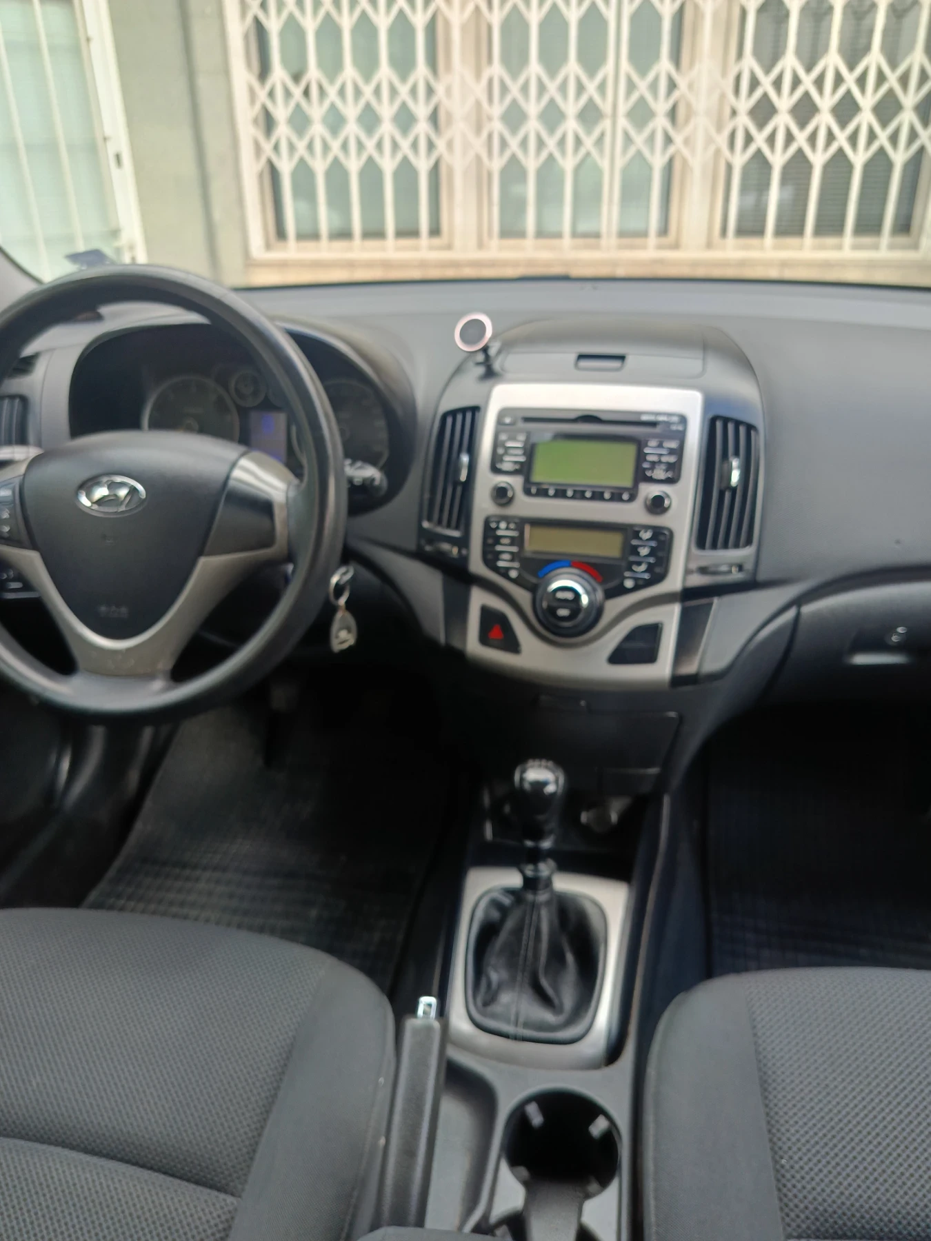 Hyundai I30 1.6 CRDI - изображение 7