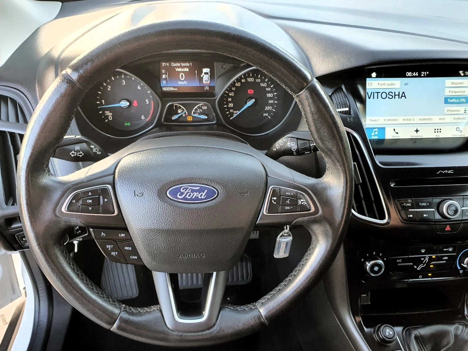 Ford Focus 1.5 DCI - изображение 8