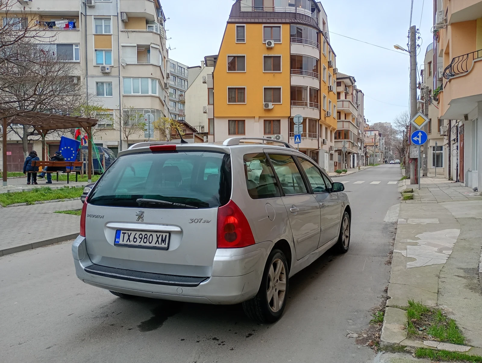 Peugeot 307 2.0 Diesel 90к.с. - изображение 4