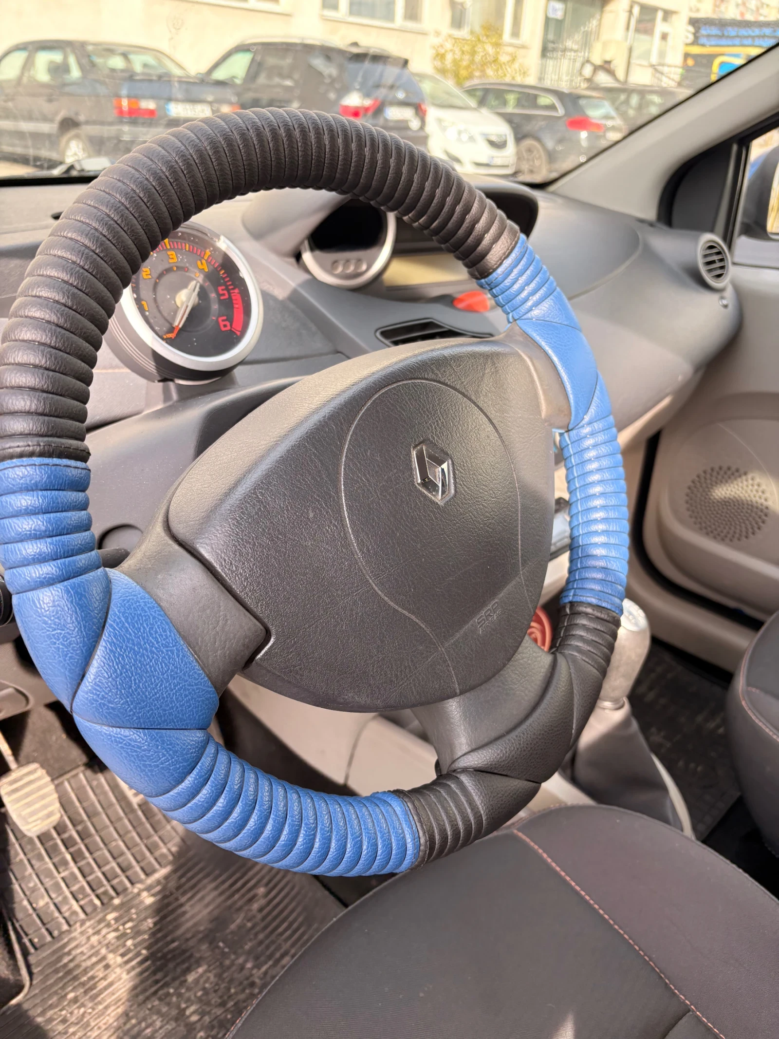 Renault Twingo  - изображение 9