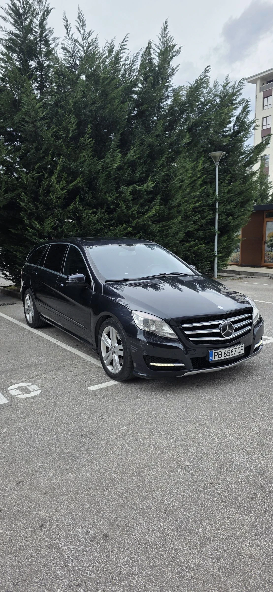 Mercedes-Benz R 350 AMG  - изображение 4