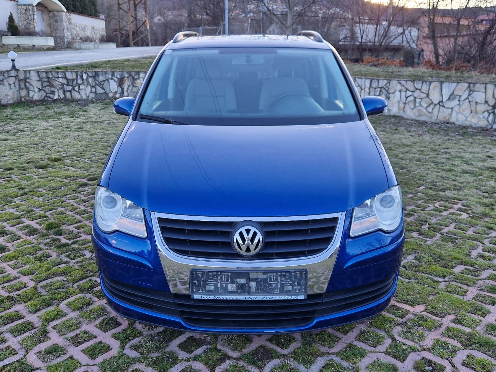 VW Touran FACE LIFT..1.9TDI...НАВИГАЦИЯ...НОВ ВНОС.. - изображение 4