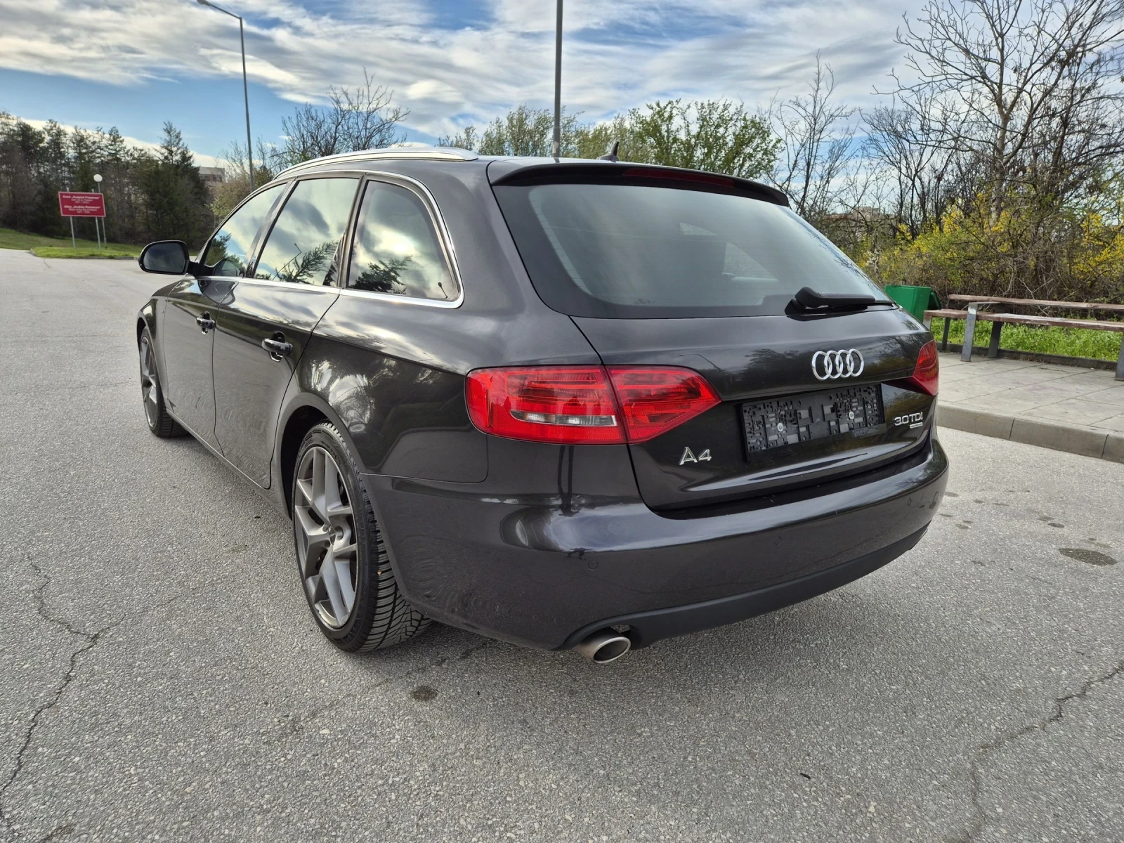 Audi A4 3.0TDI S Line Quattro �������� ���� | Mobile.bg � ����������� 3