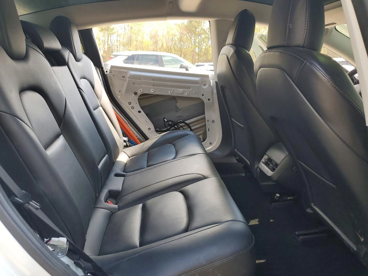 Tesla Model 3, снимка 10 - Автомобили и джипове - 54273381