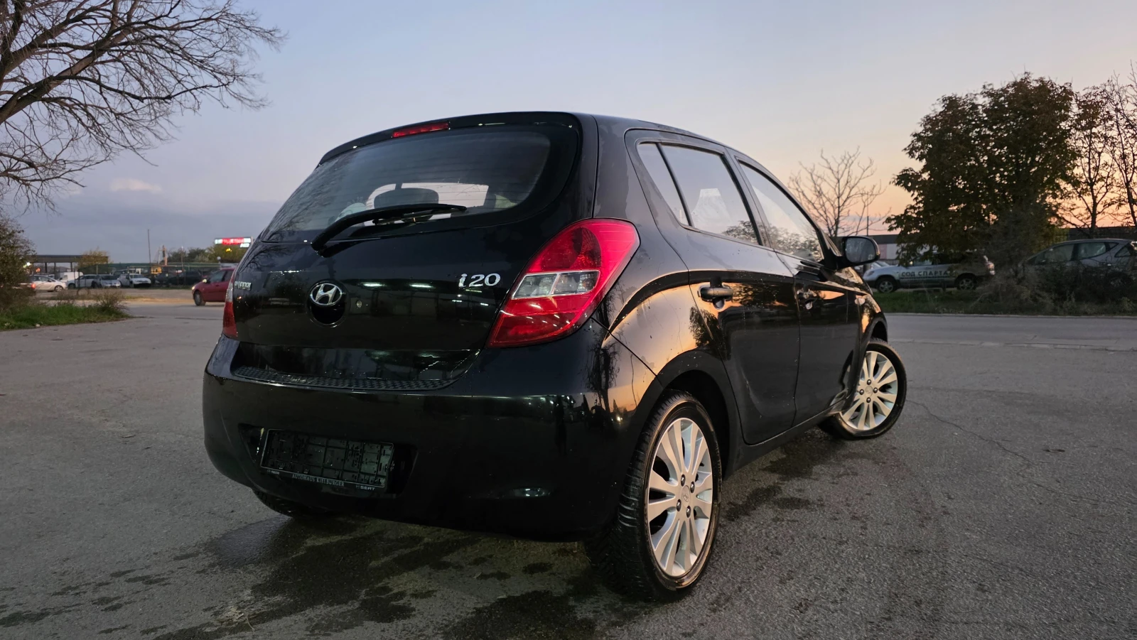 Hyundai I20 1.3i/80hp-АГУ, снимка 5 - Автомобили и джипове - 54459118