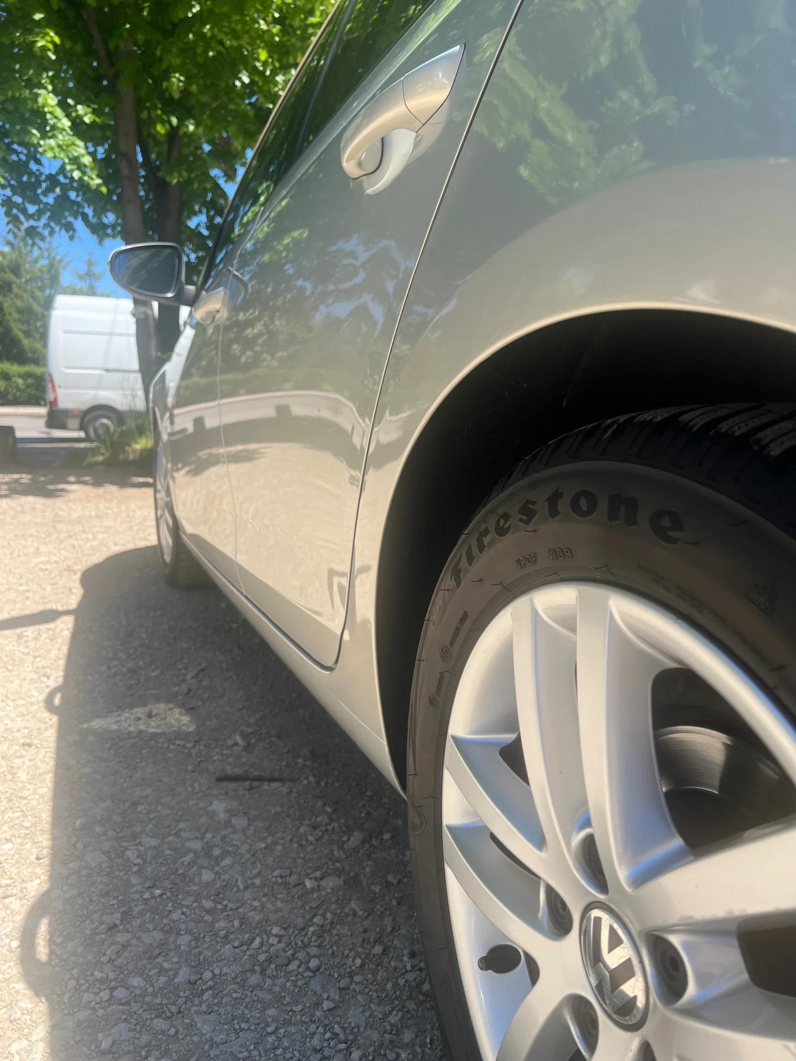 VW Golf 1.4 PERFECT AVTOMAT 7G, снимка 3 - Автомобили и джипове - 54551442
