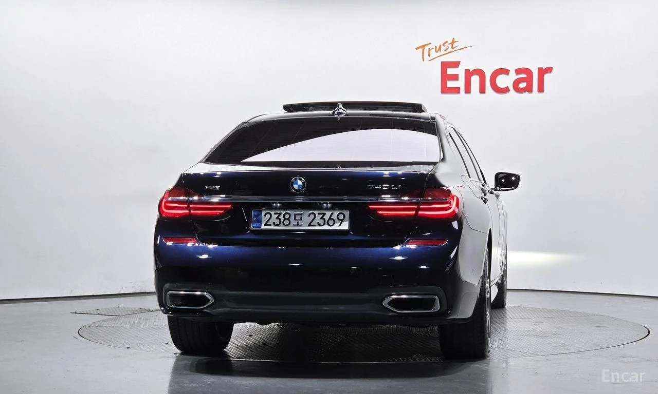 BMW 740 Li* XDRIVE* M-SPORT* 360CAMERA* DRIVE-ASSIST* H&K*, снимка 4 - Автомобили и джипове - 54577925