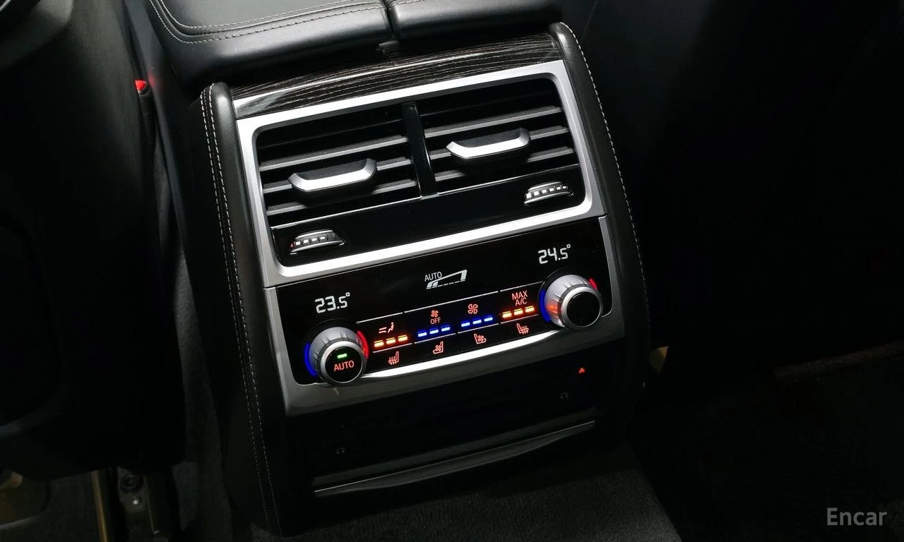 BMW 740 Li* XDRIVE* M-SPORT* 360CAMERA* DRIVE-ASSIST* H&K*, снимка 14 - Автомобили и джипове - 54577925