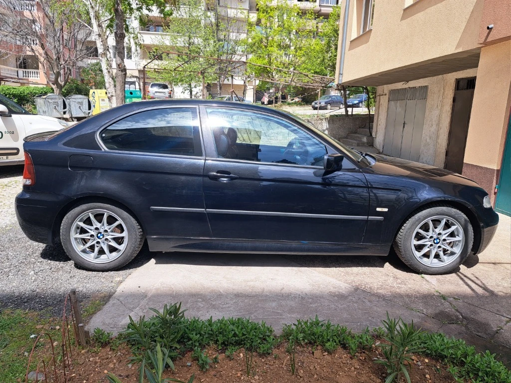 BMW 320 Compact, снимка 9 - Автомобили и джипове - 54598277