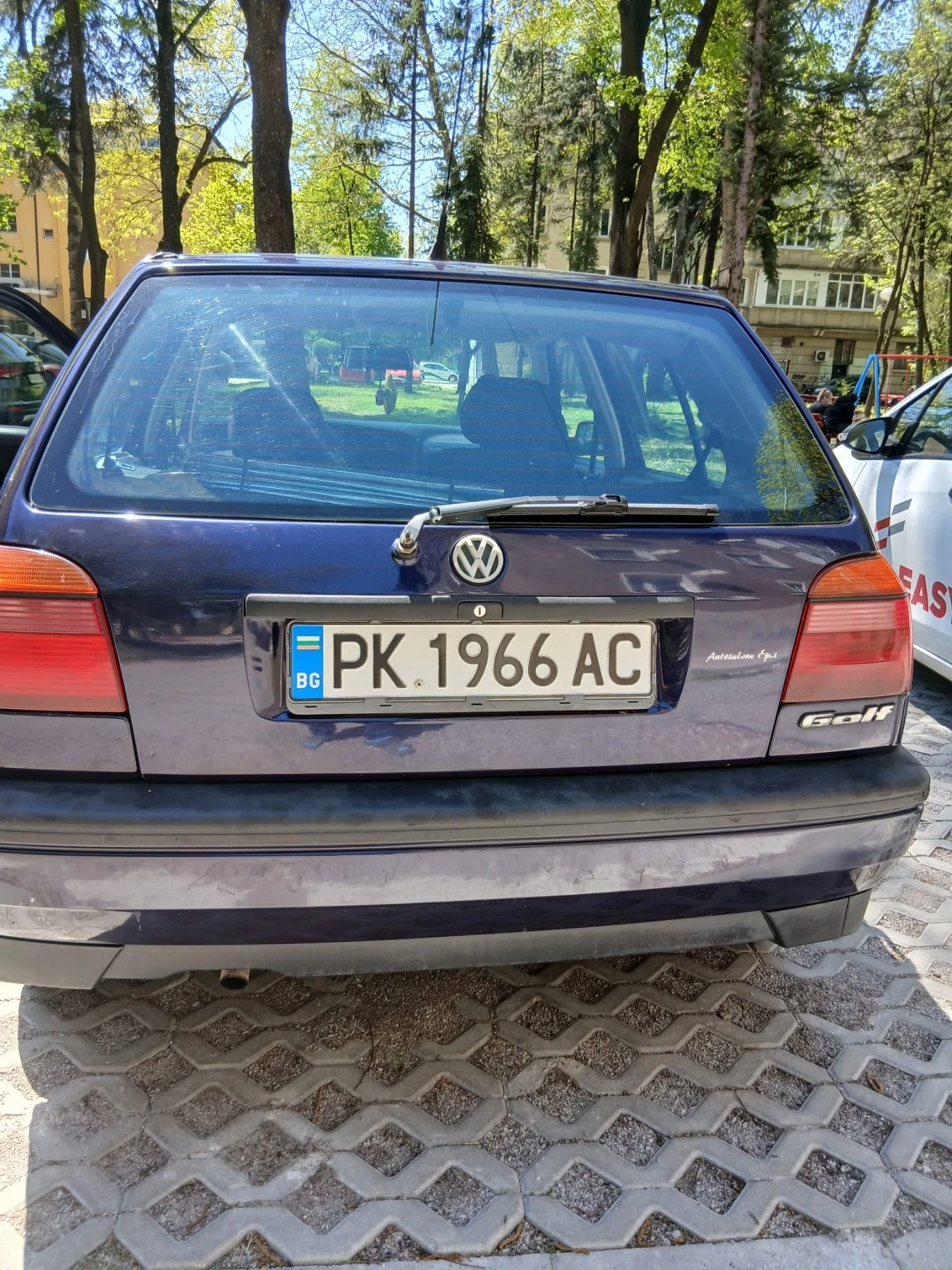 VW Golf 1.6 , снимка 5 - Автомобили и джипове - 54770611