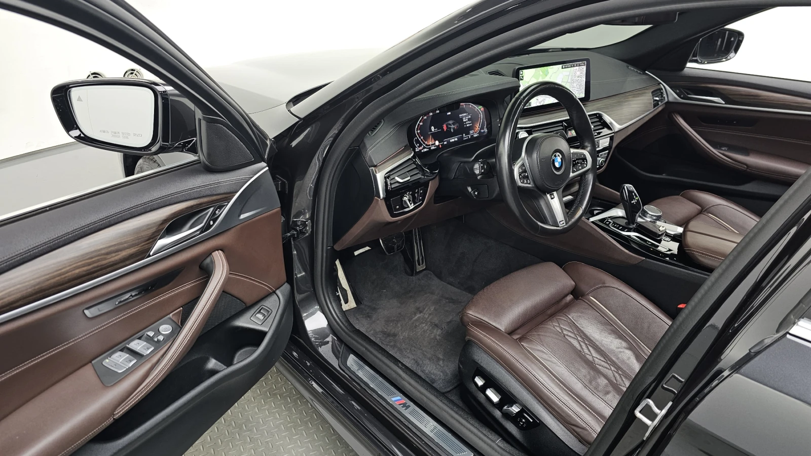 BMW 523 M SPORT* КОЖА* ПОДГРЕВИ* 360 CAM, снимка 5 - Автомобили и джипове - 54982530