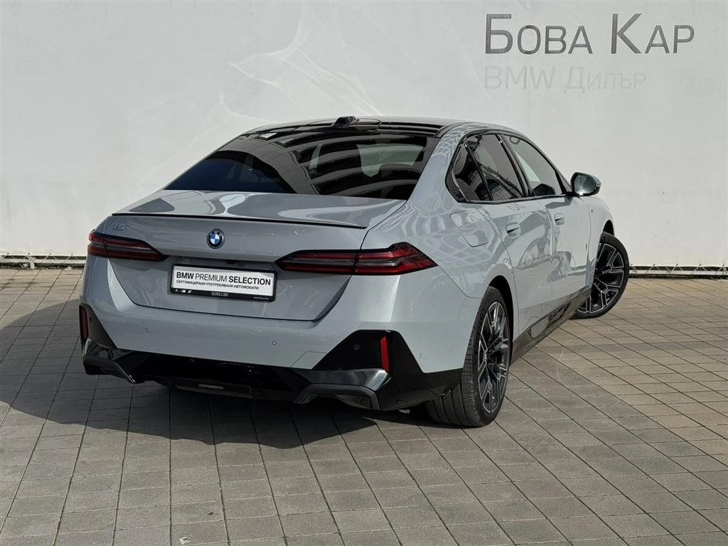 BMW i5 eDrive40, снимка 2 - Автомобили и джипове - 55325739