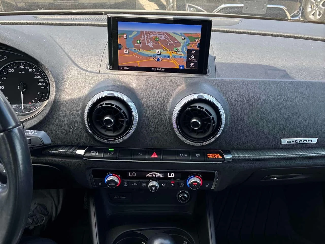 Audi E-Tron * 1.4 TFSI PHEV Premium* АВТОКРЕДИТ* , снимка 6 - Автомобили и джипове - 55588487