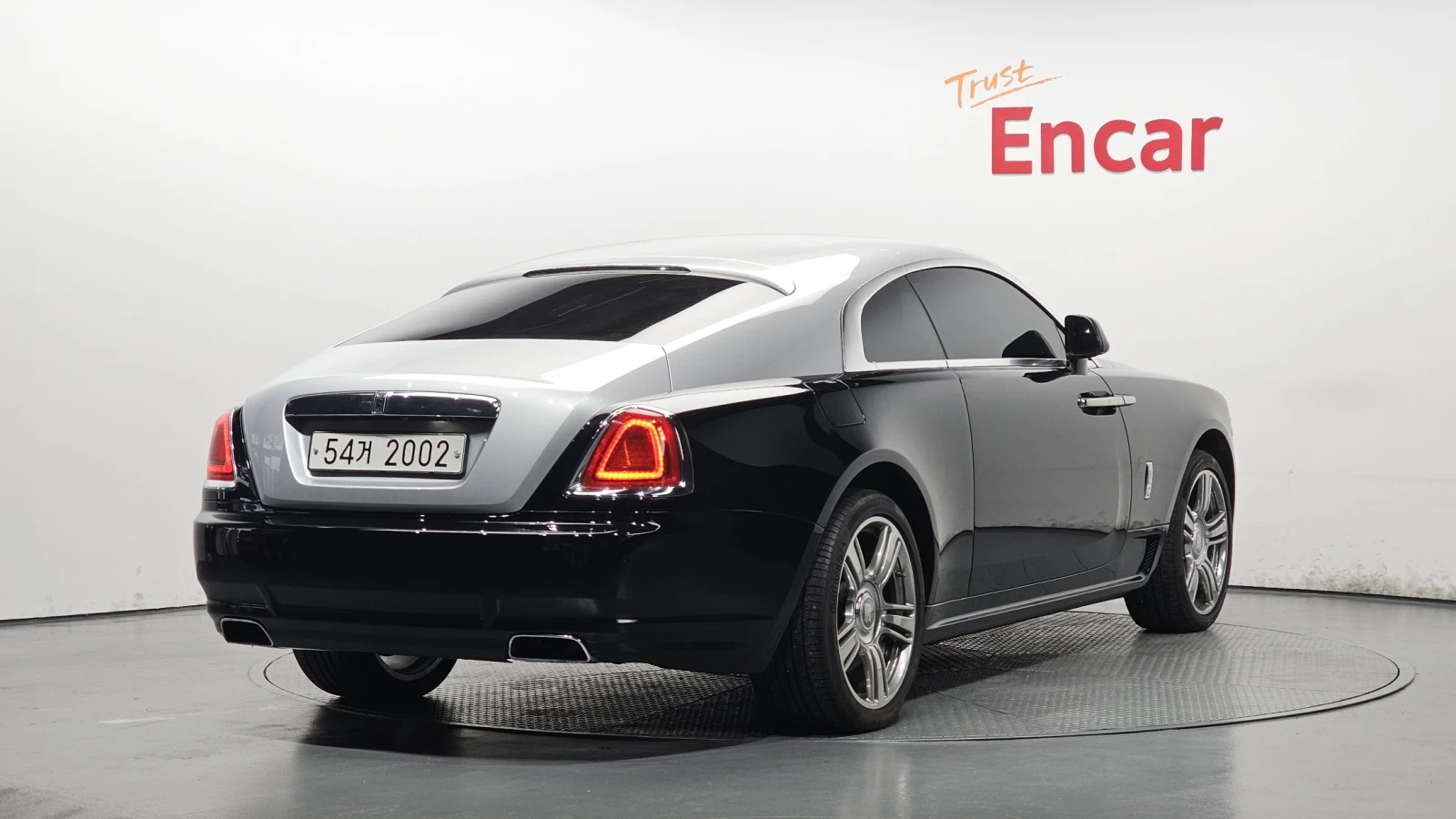 Rolls-Royce Wraith SOFT CLOSE* 360* ЕЛ. БАГАЖНИК* HUD* КРАЙНА ЦЕНА, снимка 2 - Автомобили и джипове - 55983894