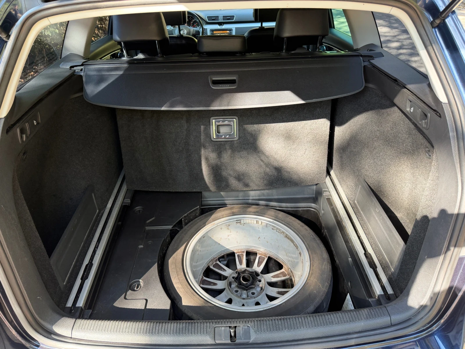 VW Passat 2.0TDI/177к.с, снимка 13 - Автомобили и джипове - 56131407