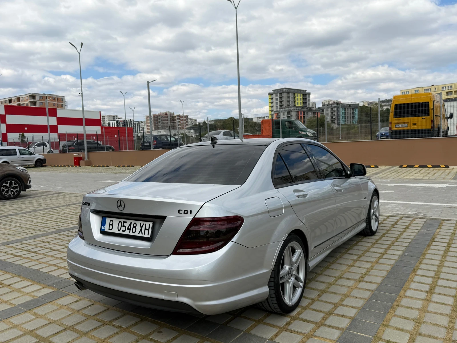 Mercedes-Benz C 220 CDI, снимка 3 - Автомобили и джипове - 56303713