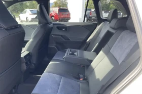 Toyota Rav4 XSE /ОБДУХВАНЕ/ШИБИДАХ/ДИСТРОНИК/360 КАМЕРИ, снимка 9