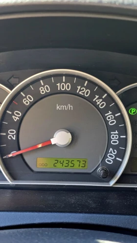 Kia Sorento 2.5 | Mobile.bg    14