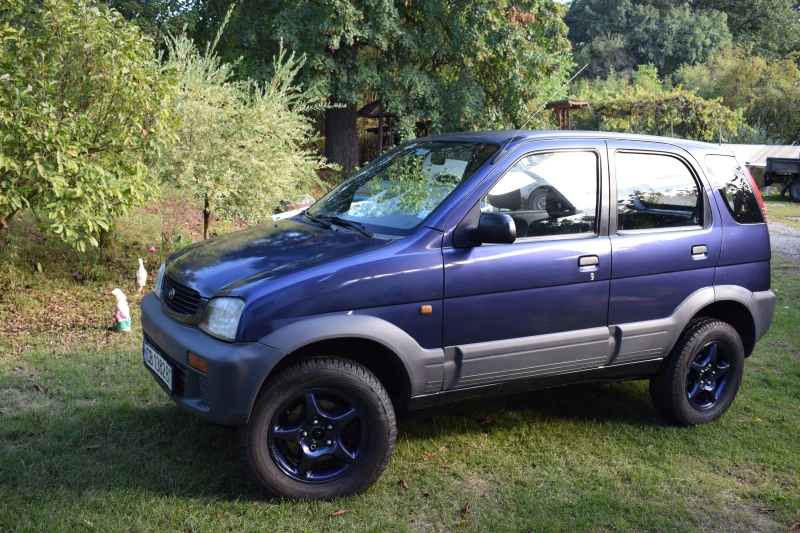 Daihatsu Terios, снимка 3 - Автомобили и джипове - 47239952