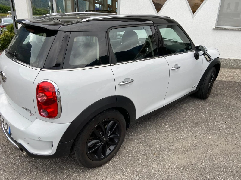 Mini Countryman ALL4 SD 2.0 D 143 KC НОВ ВНОС НА 28.10.24, снимка 2 - Автомобили и джипове - 47709494