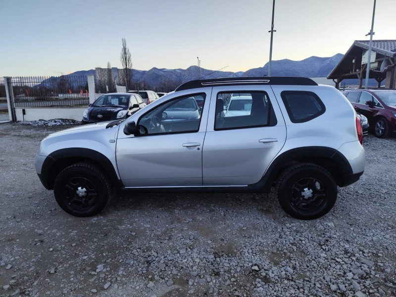 Dacia Duster 1.5 дизел, снимка 8 - Автомобили и джипове - 48649600