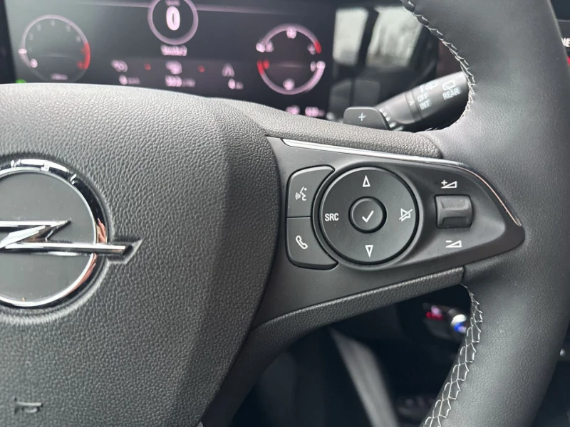 Opel Mokka GS, масажи, кожен салон, по-големия дисплей, навиг, снимка 15 - Автомобили и джипове - 49885104