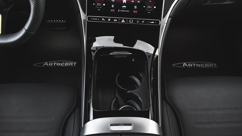 Mercedes-Benz GLC 400 e AMG Line Plug-in Hybrid 4MATIC, снимка 11 - Автомобили и джипове - 51204546