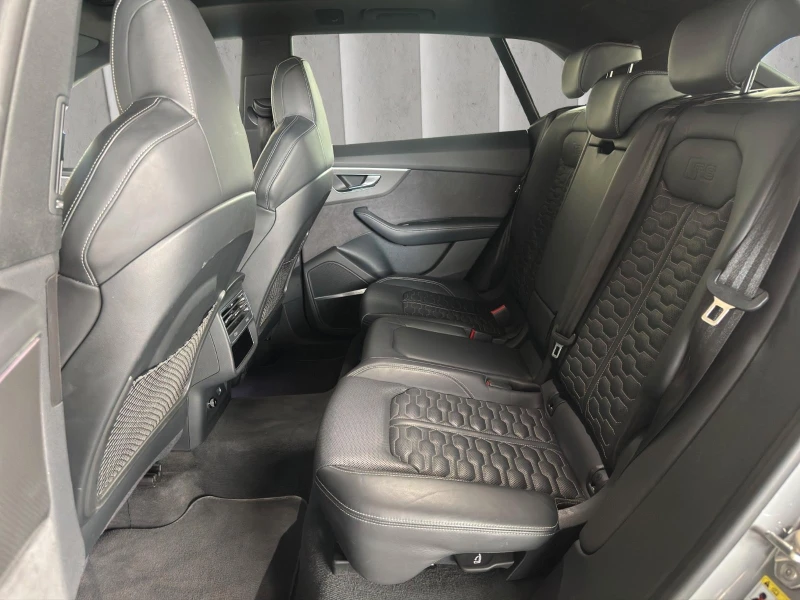 Audi RSQ8 4.0 TFSI DYNAMIC CARBON CERAMIC B&O MATRIX, снимка 14 - Автомобили и джипове - 51694657