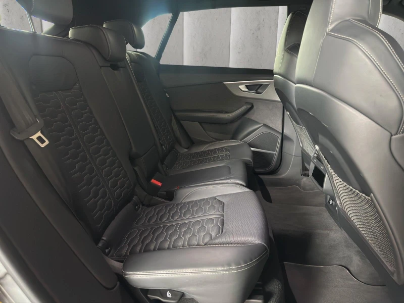 Audi RSQ8 4.0 TFSI DYNAMIC CARBON CERAMIC B&O MATRIX, снимка 13 - Автомобили и джипове - 51694657