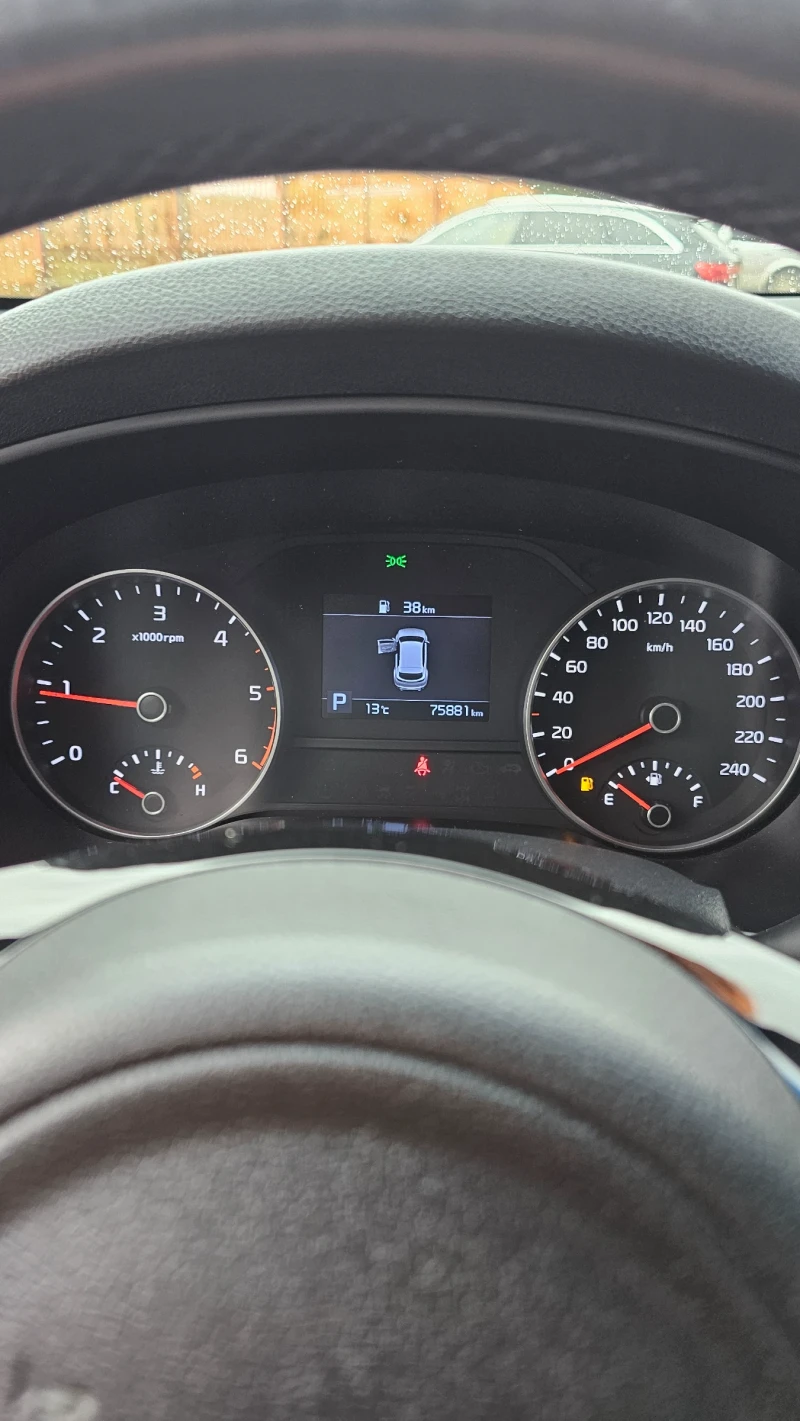 Kia Sportage, снимка 15 - Автомобили и джипове - 52567170