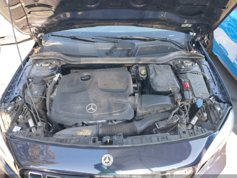 Mercedes-Benz GLA 250 AMG-PACK* DIGITAL* ПОДГРЕВ* КАМЕРА, снимка 10 - Автомобили и джипове - 52910923