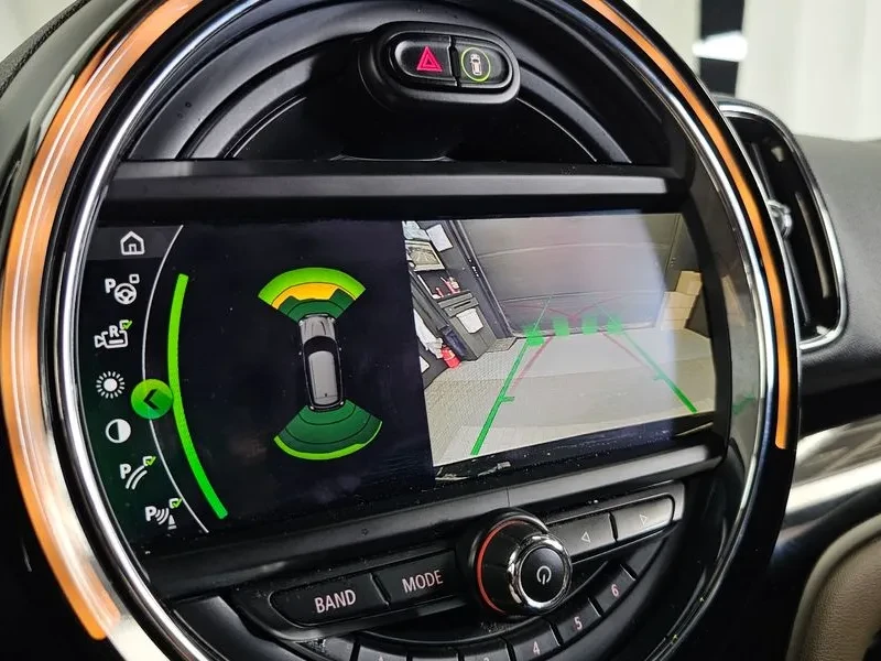 Mini Countryman Cooper Sd All4 , снимка 15 - Автомобили и джипове - 55350131