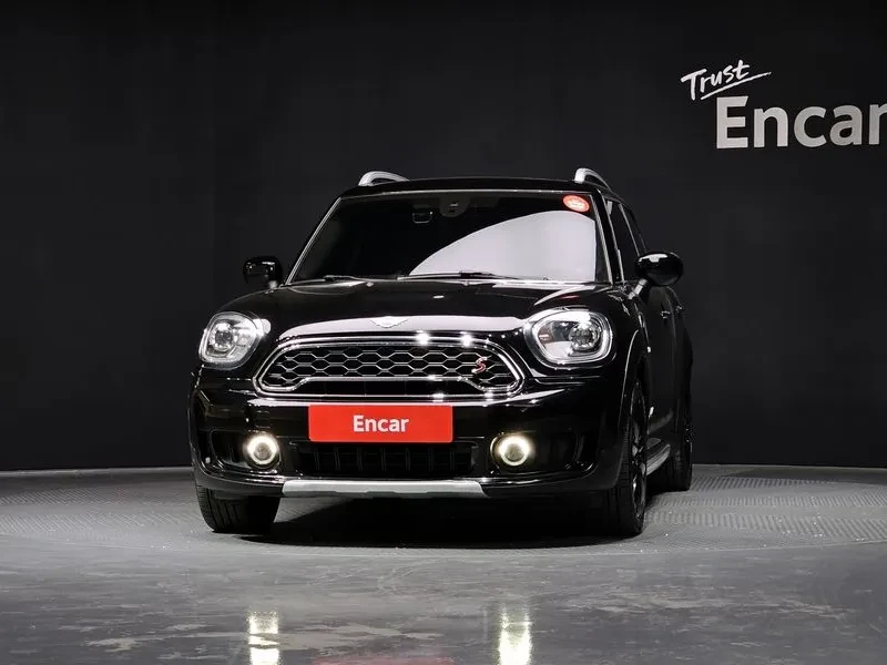 Mini Countryman Cooper Sd All4 , снимка 3 - Автомобили и джипове - 55350131