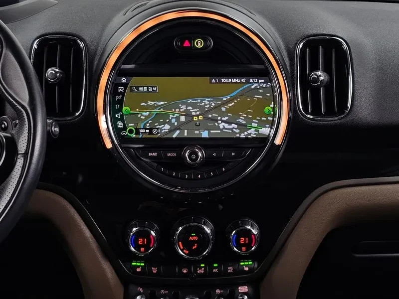 Mini Countryman Cooper Sd All4 , снимка 14 - Автомобили и джипове - 55350131