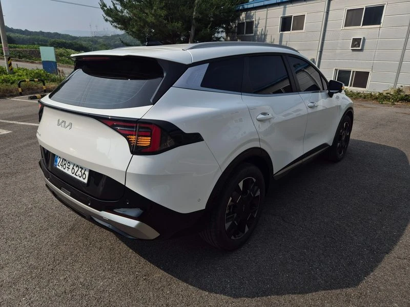 Kia Sportage Gasoline 1.6 Turbo 2WD| 177к.с.| ВКЛ.ТЕХНОТЕСТ, снимка 2 - Автомобили и джипове - 55624769