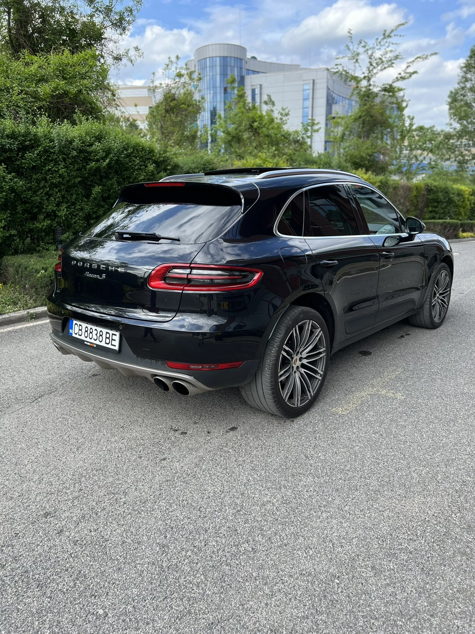 Porsche Macan 3.0 - изображение 5