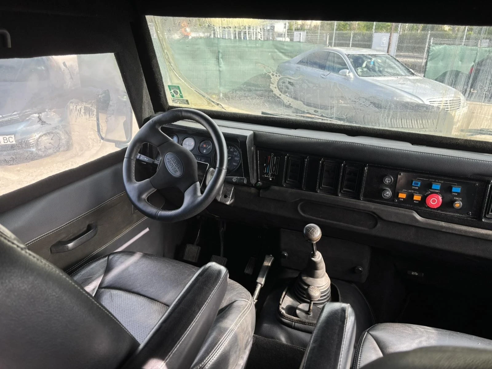 Land Rover Defender 110 Брониран - изображение 7