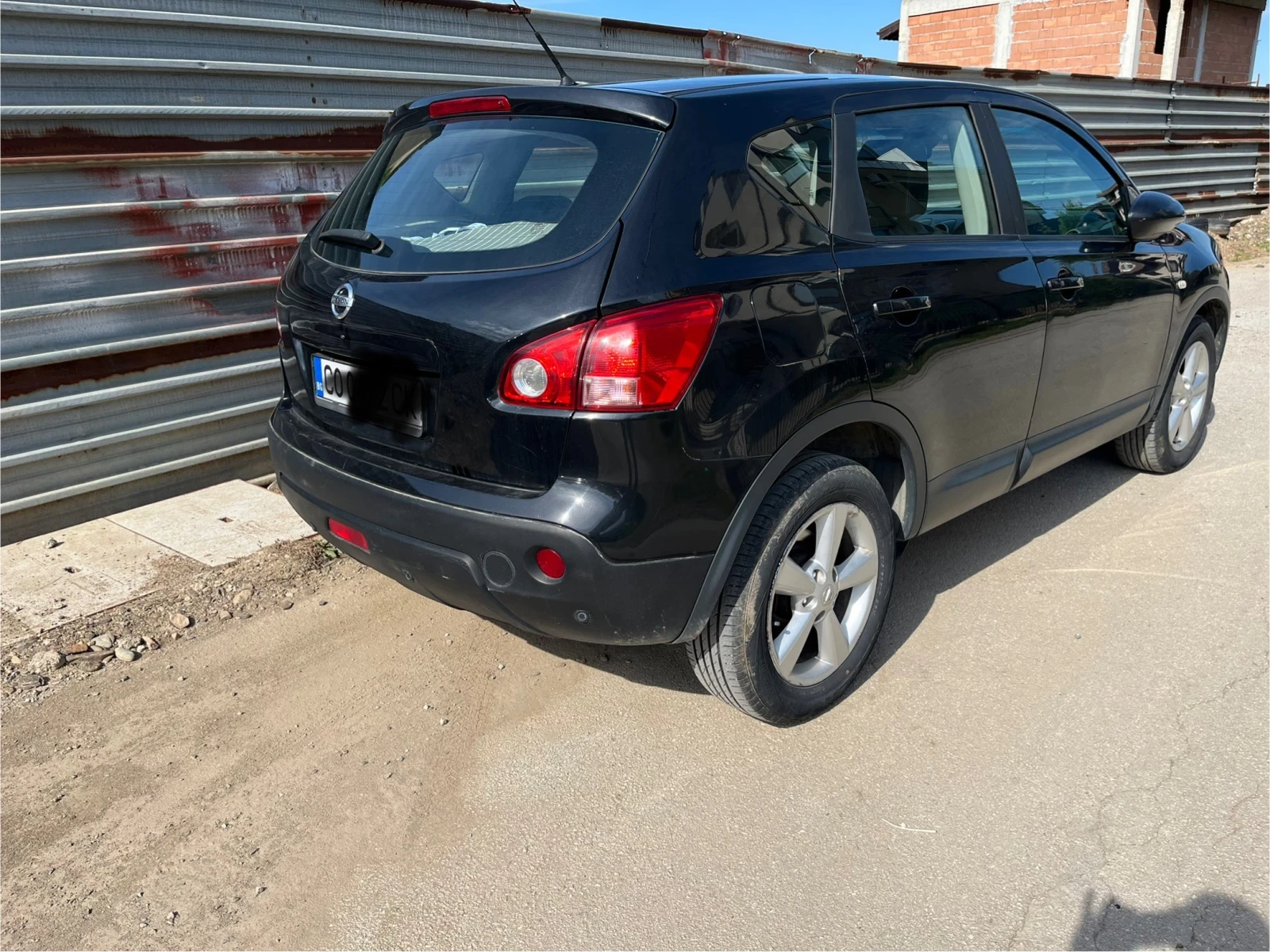 Nissan Qashqai 2.0 - изображение 3