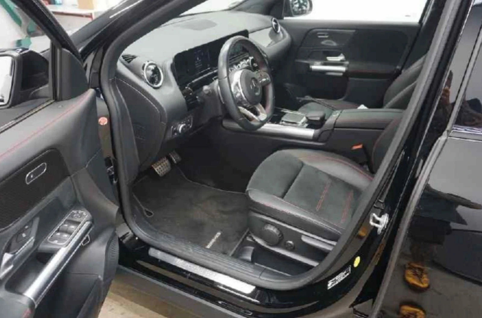 Mercedes-Benz GLA 220 d.4 Matic.AMG 140KW.Kamera.Led.Navi | Mobile.bg   11