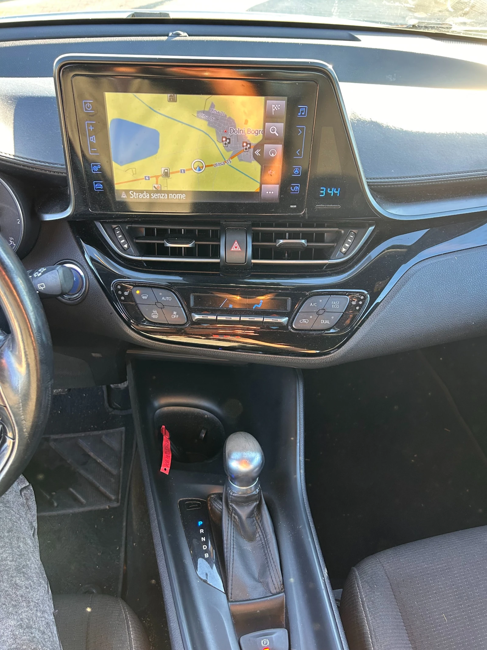 Toyota C-HR 1.8HIBRID AVTOMAT/NAVI/KAMERA EURO 6 | Mobile.bg � ����������� 12