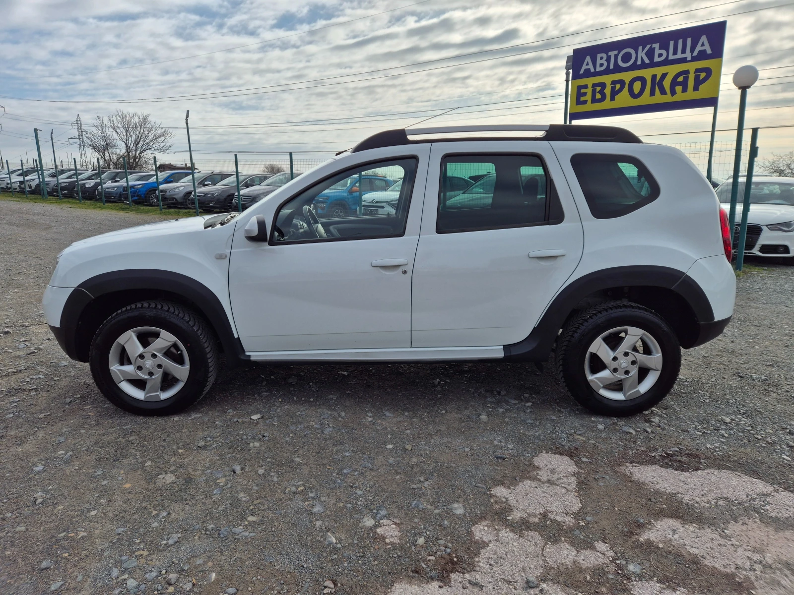 Dacia Duster 1.5DCI 110кс 4x4 - изображение 2