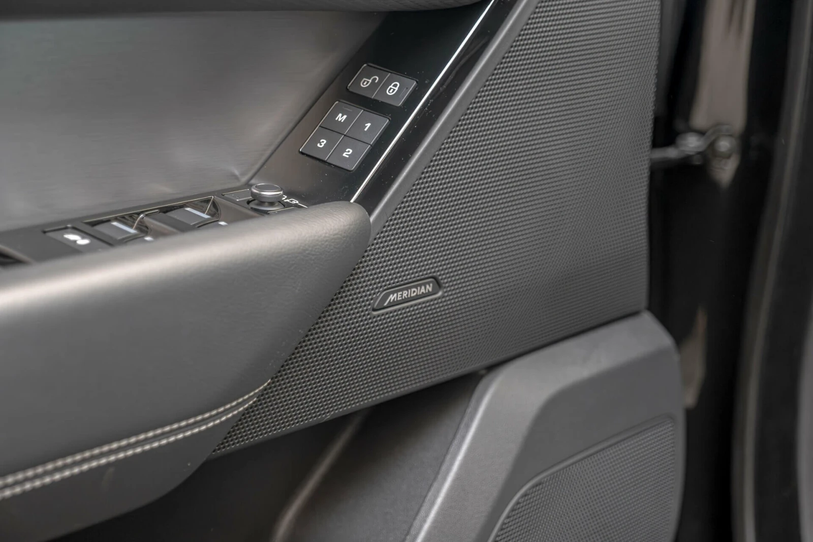 Land Rover Range Rover Velar R-Dynamic S/Meridian/Virtual/������/����� ����� | Mobile.bg � ����������� 8