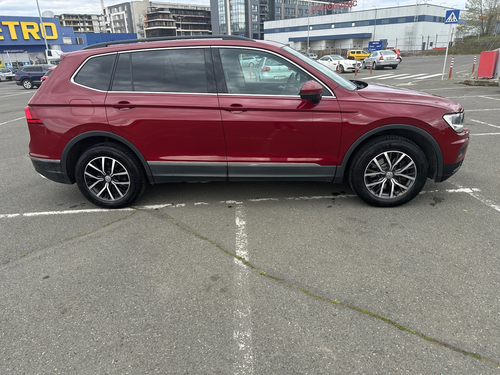 VW Tiguan Allspace 4Motion, снимка 4 - Автомобили и джипове - 54379100