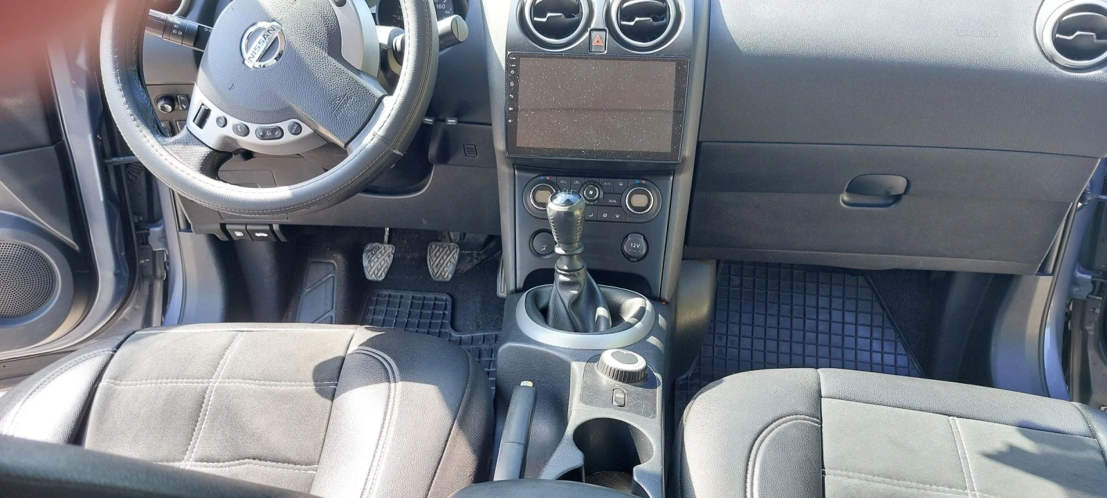 Nissan Qashqai, снимка 10 - Автомобили и джипове - 54430200